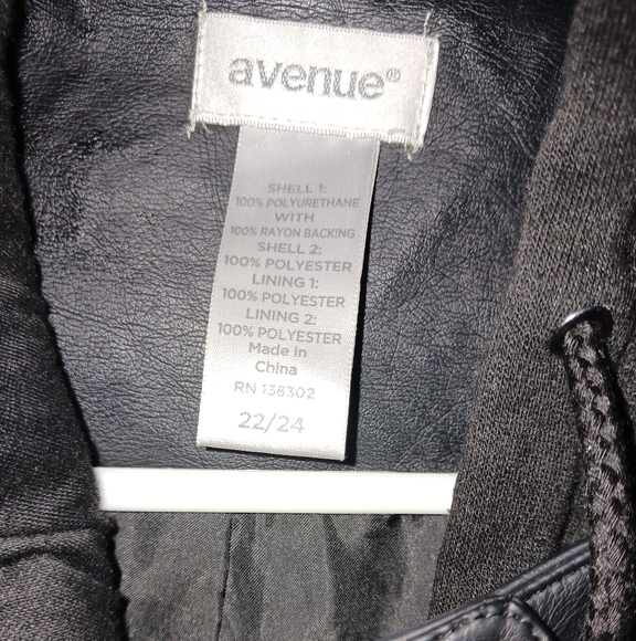 22/24 Avenue coat - Picture 4 of 5